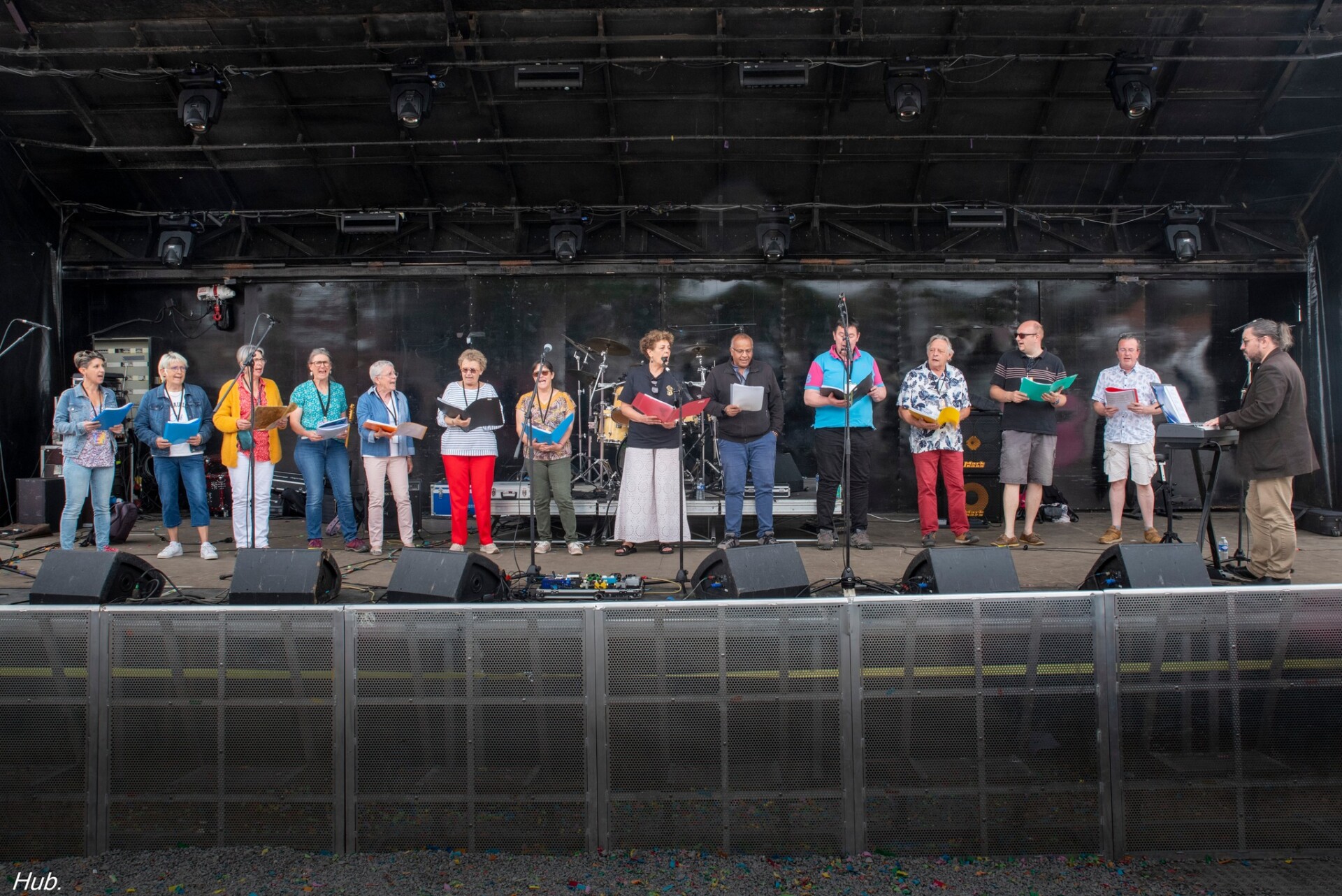 Concert "Les Debonn'aires" à l'Ehpad de Signy-L'abbaye
